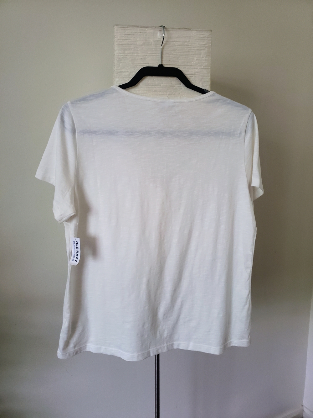 SOLD - Old Navy White Button-Down Top M Tall V-Neck Short Sleeve Cotton NWT - Picture 9 of 11